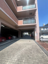 大阪市鶴見区緑、マンションの画像です