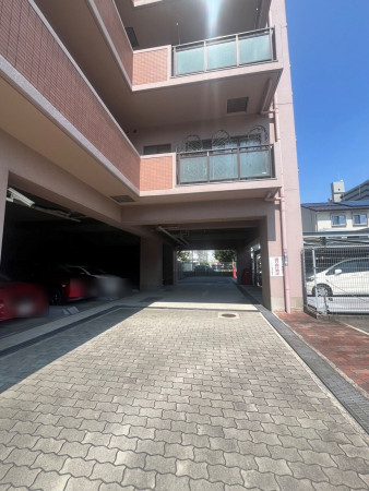 大阪市鶴見区緑、マンションの画像です
