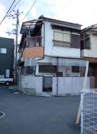 大東市津の辺町、中古一戸建ての画像です