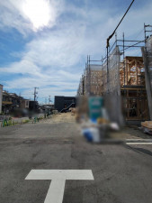 大東市中垣内、新築一戸建ての画像です