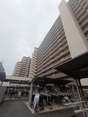 大阪市鶴見区浜、マンションの画像です