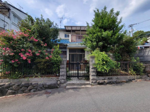 大東市中垣内、土地の画像です