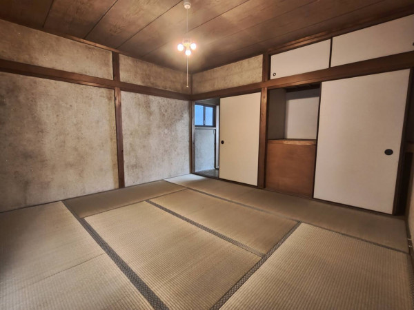 大東市緑が丘、中古一戸建ての画像です