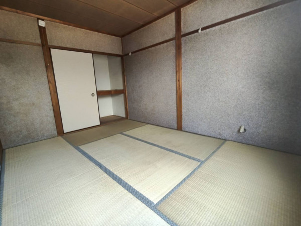 大東市緑が丘、中古一戸建ての画像です