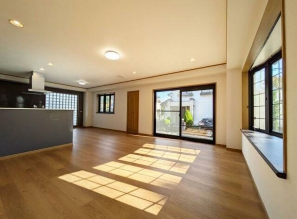 仙台市泉区松陵、中古一戸建ての画像です