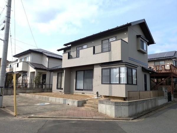 仙台市泉区館、中古一戸建ての画像です