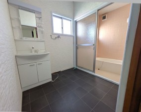 仙台市青葉区川平、中古一戸建ての画像です