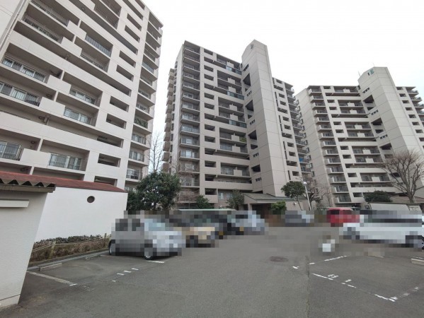 多賀城市、マンションの画像です