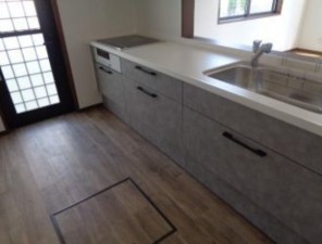 仙台市泉区館、中古一戸建ての画像です
