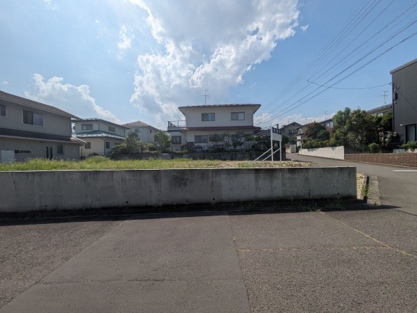 仙台市泉区長命ケ丘、土地の画像です