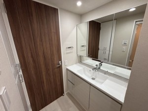 仙台市若林区、マンションの画像です