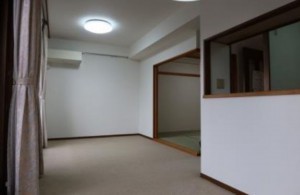 仙台市泉区市名坂、マンションの画像です