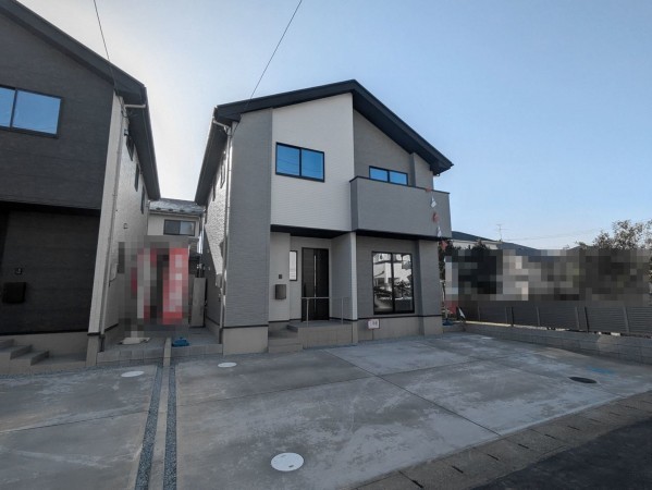 仙台市若林区、新築一戸建ての間取り画像です