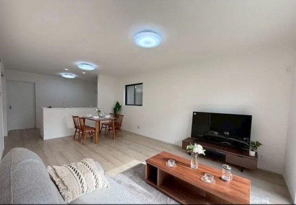 仙台市若林区、新築一戸建ての画像です