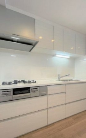 仙台市泉区市名坂、マンションの画像です