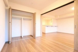 仙台市泉区八乙女中央、マンションの画像です