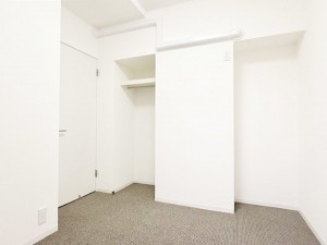 仙台市泉区泉中央、マンションの画像です