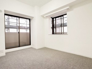 仙台市泉区泉中央、マンションの画像です