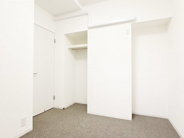 仙台市泉区泉中央、マンションの画像です