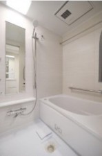 仙台市泉区高森、マンションの画像です