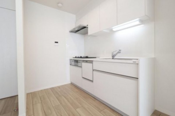 仙台市泉区高森、マンションの画像です