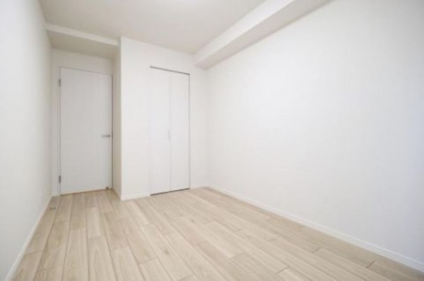 仙台市泉区高森、マンションの画像です