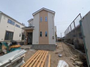 仙台市泉区高森、新築一戸建ての画像です