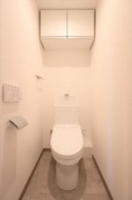 仙台市泉区南光台南、マンションの画像です