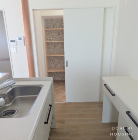 静岡市駿河区広野、中古一戸建ての内装画像です