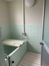 静岡市駿河区丸子、マンションの風呂画像です