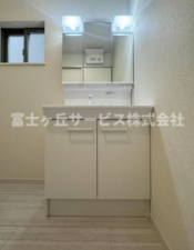 静岡市駿河区中島、新築一戸建ての洗面画像です