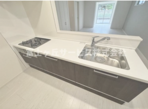 静岡市駿河区中島、新築一戸建てのキッチン画像です