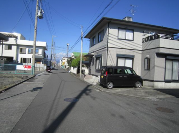 静岡市駿河区中島、中古一戸建ての外観画像です