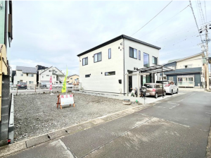 静岡市駿河区有東、新築一戸建ての外観画像です