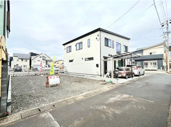 静岡市駿河区有東、新築一戸建ての外観画像です
