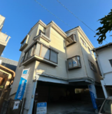 静岡市駿河区聖一色、中古一戸建ての外観画像です