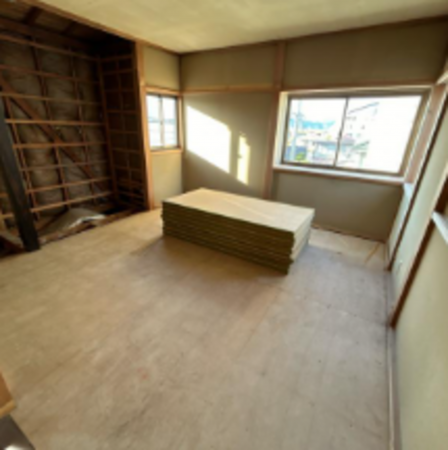 静岡市駿河区聖一色、中古一戸建ての内装画像です