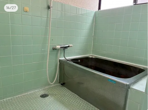 静岡市駿河区中島、中古一戸建ての風呂画像です