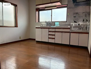 静岡市駿河区中島、中古一戸建ての内装画像です