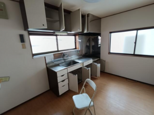 静岡市駿河区東新田、中古一戸建てのキッチン画像です