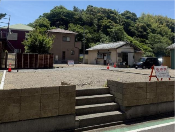 静岡市駿河区丸子芹が谷町、土地の外観画像です