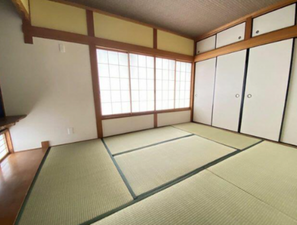 京都市伏見区深草大亀谷内膳町、中古一戸建ての画像です