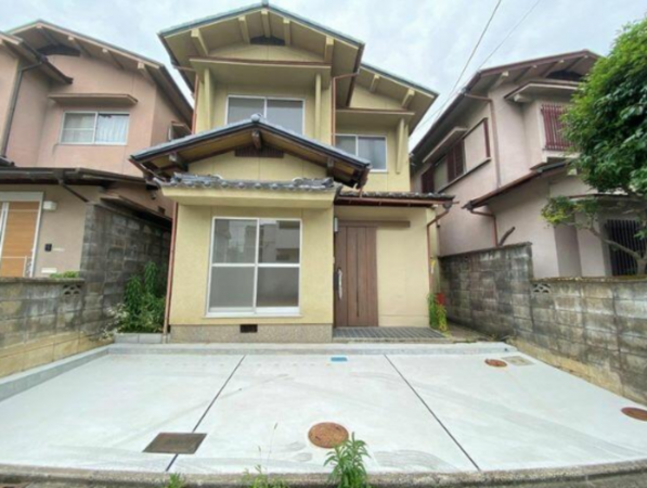 京都市伏見区深草大亀谷内膳町、中古一戸建ての画像です