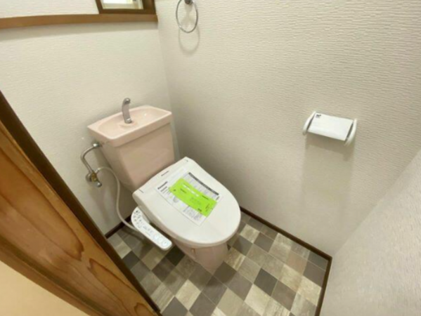 京都市伏見区深草大亀谷内膳町、中古一戸建ての画像です