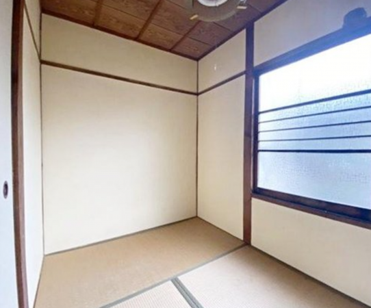 京都市伏見区石田大受町、中古一戸建ての画像です