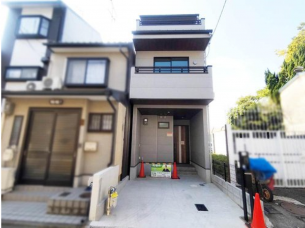 京都市伏見区深草出羽屋敷町、中古一戸建ての画像です