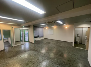 京都市伏見区桃山町根来、マンションの画像です