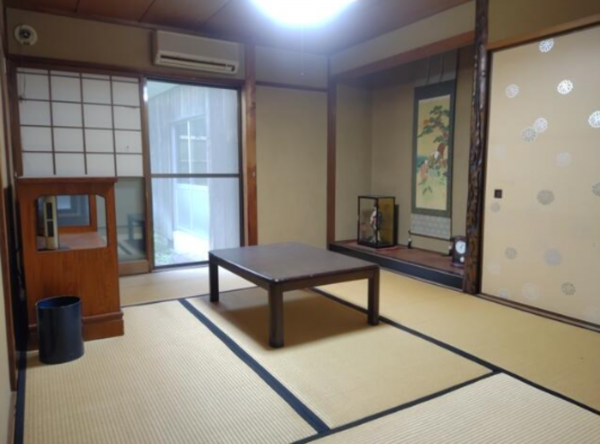 京都市伏見区醍醐古道町、中古一戸建ての画像です