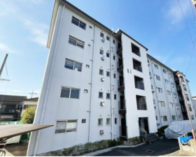 京都市伏見区醍醐下山口町、マンションの画像です