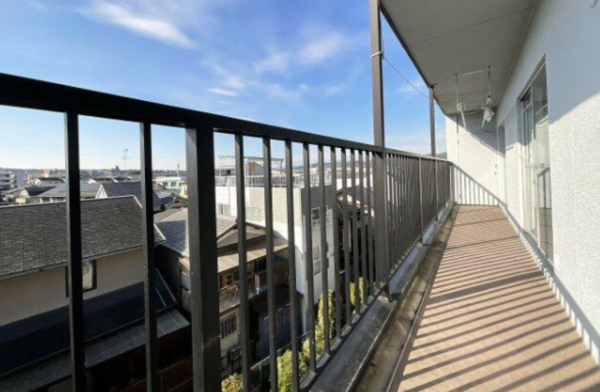 京都市伏見区醍醐下山口町、マンションの画像です